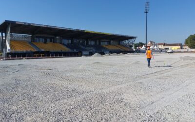 Les rugbymen carcassonnais vont avoir une pelouse flambant neuve pour leurs nouveaux exploits !